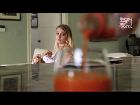 ❤️ Καυτό κορίτσι με μεγάλα βυζιά και σφιχτό μουνί παίρνει πούτσο από loser, αλλά πολύ σκληρά ❌ Σπιτικό πορνό ❌❤